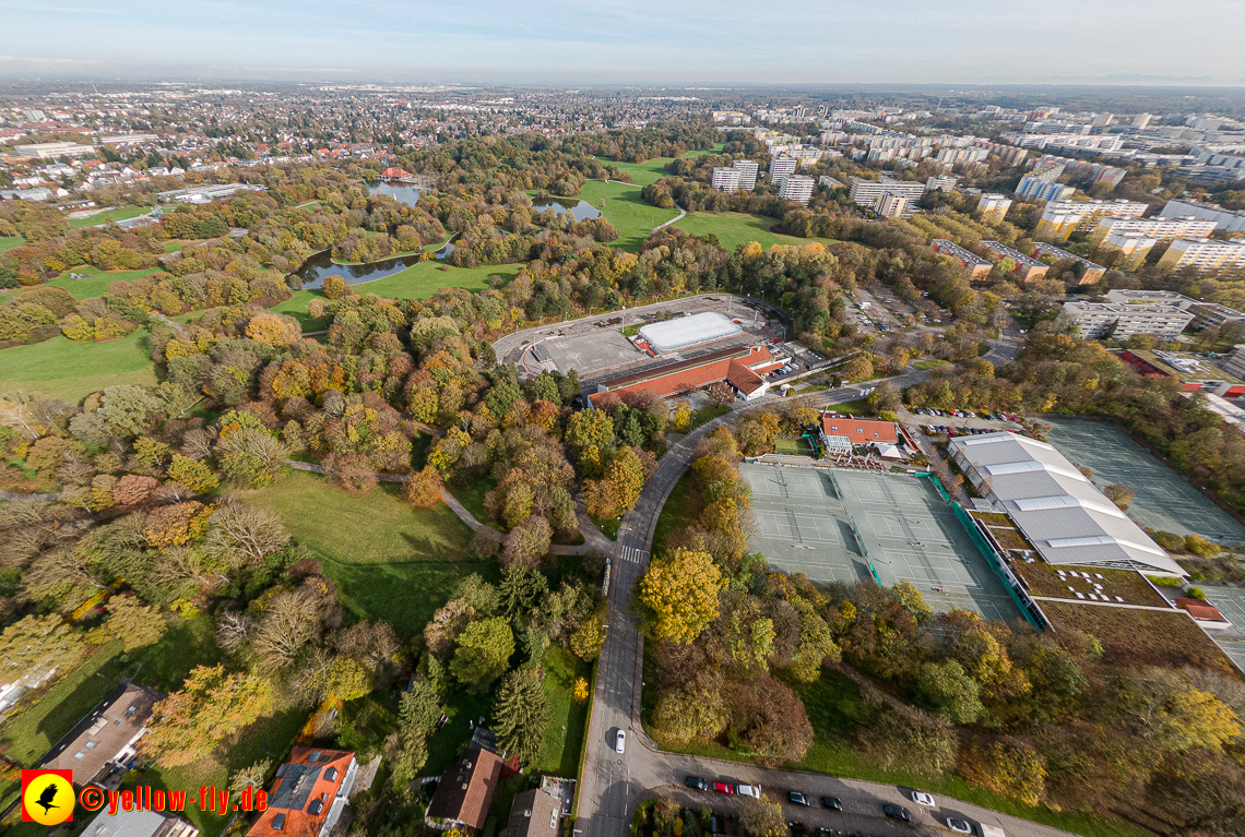 03.11.2022 -  Ostparksee mit Umgebung in Neuperlach